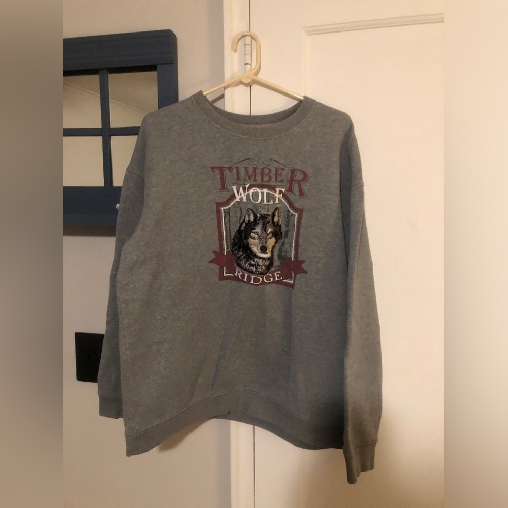 Gray Wolf Crewneck Sweatshirt